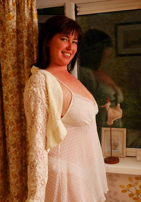 TAC Amateurs pleased to share with you a free photo gallery with Juicey Janey xxx gallery 268849